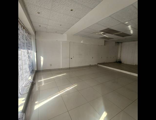 115M² RETAIL TO LET IN MORNINGSIDE